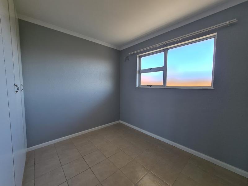 To Let 2 Bedroom Property for Rent in Bloemhof Western Cape